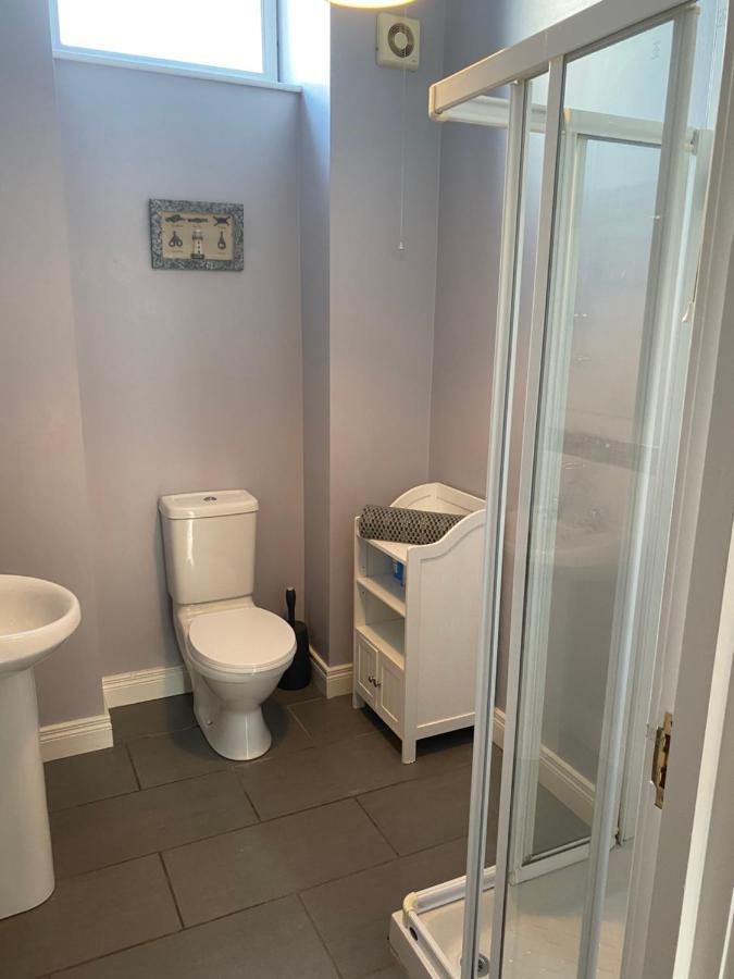 Chapel View Apartment Баликасъл Екстериор снимка